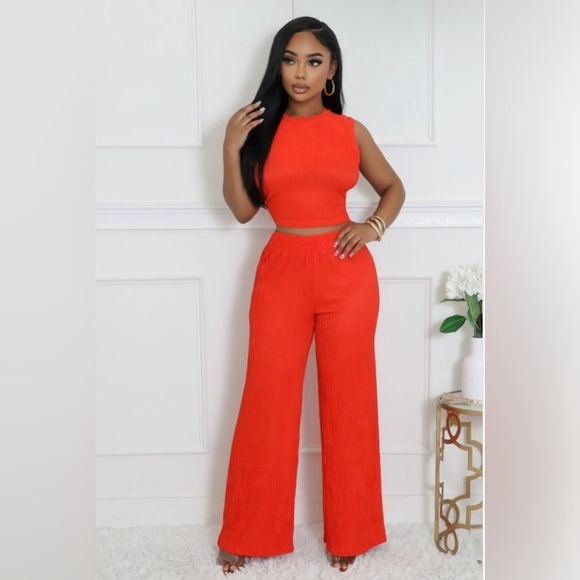 Tomato Red Two Piece Sleeveless Crop Top Pants Set - Picture 3 of 9